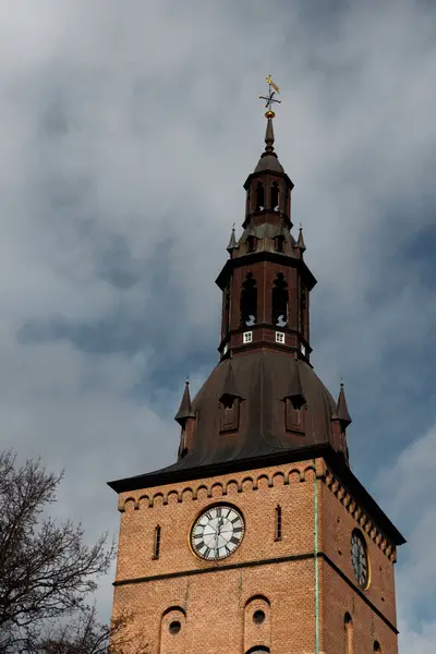 010A1205.jpg